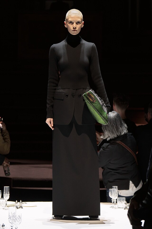 Burberry Autumn_Winter 2022 Womenswear Collection 