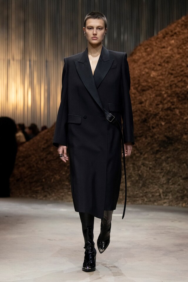 Alexander McQueen Autumn/Winter 2022