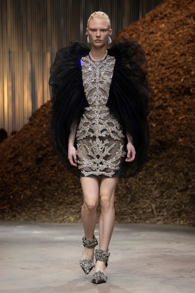 Alexander McQueen Autumn/Winter 2022