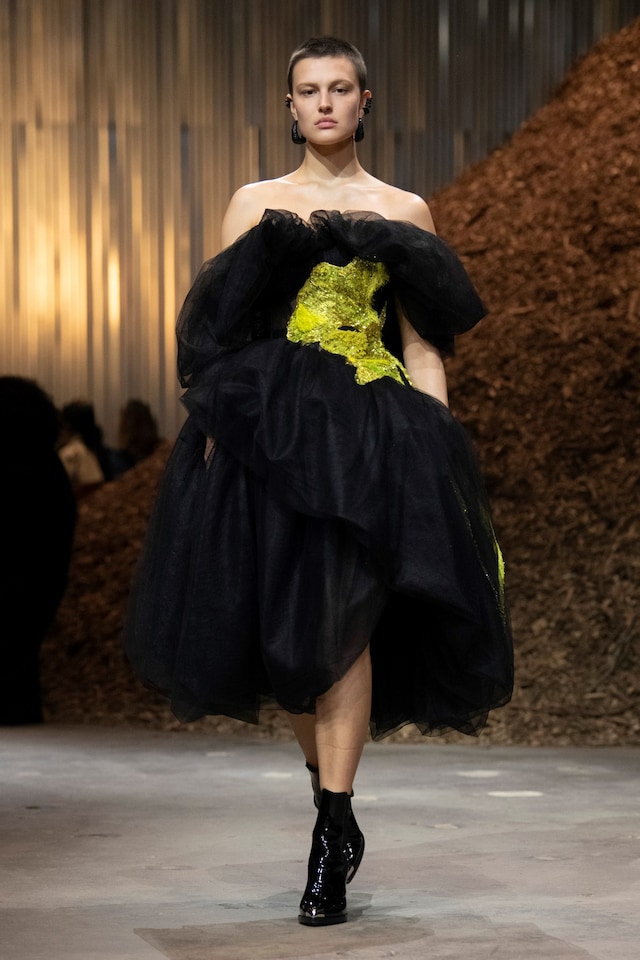 Alexander McQueen Autumn/Winter 2022