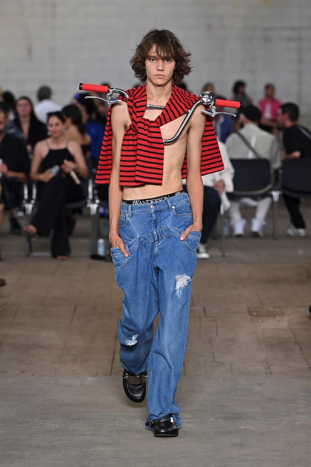 JW Anderson Spring/Summer 2023 Menswear