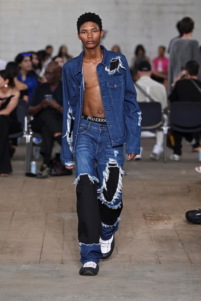 JW Anderson Spring/Summer 2023 Menswear