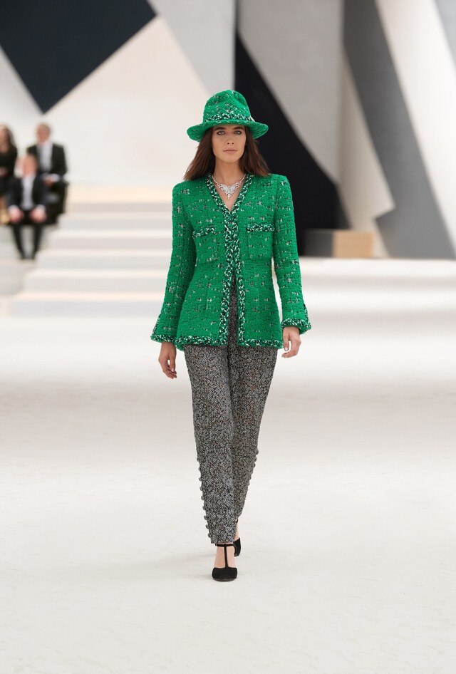 Chanel Autumn/Winter 2022 Haute Couture 
