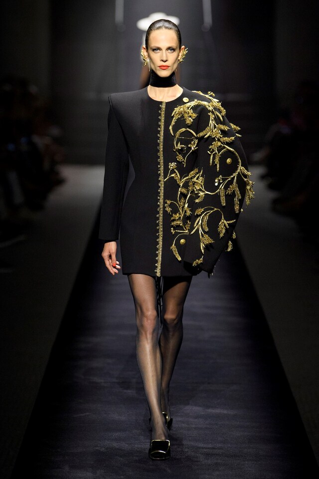 Schiaparelli Autumn/Winter 2022 Haute Couture