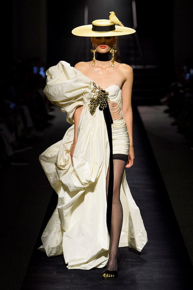 Schiaparelli Autumn/Winter 2022 Haute Couture