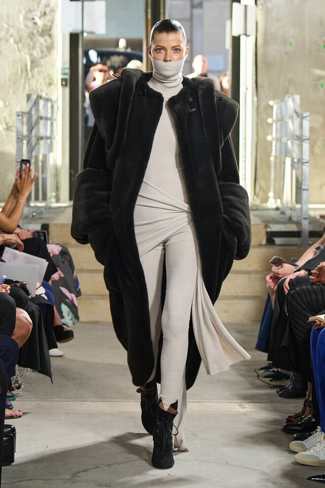 Ala&#239;a Winter/Spring 2023