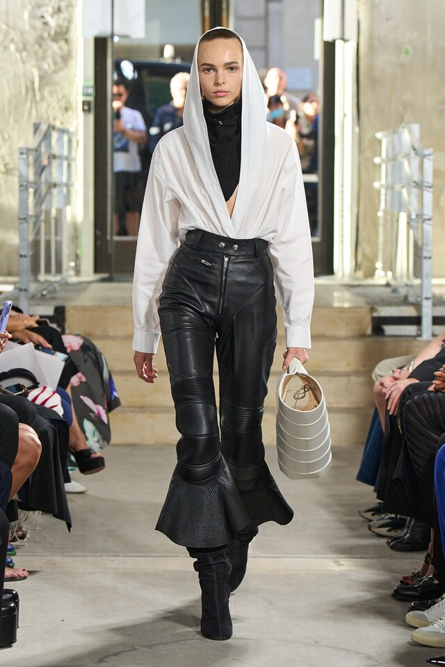 Ala&#239;a Winter/Spring 2023