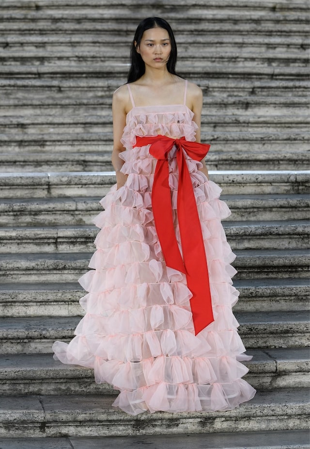 Valentino Autumn/Winter 2022 Haute Couture