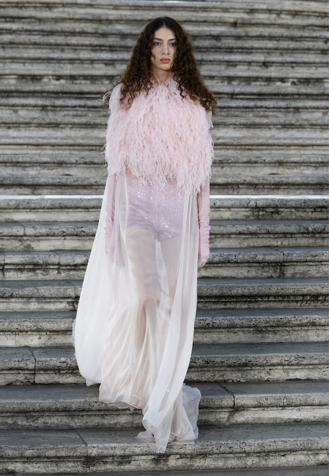 Valentino Autumn/Winter 2022 Haute Couture