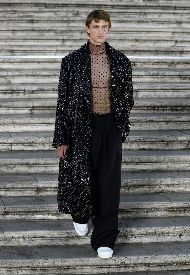 Valentino Autumn/Winter 2022 Haute Couture