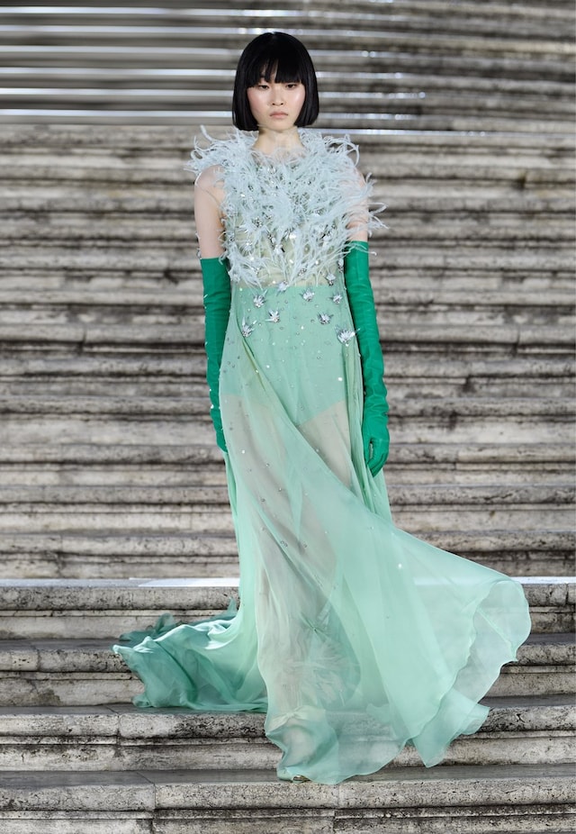 Valentino Autumn/Winter 2022 Haute Couture