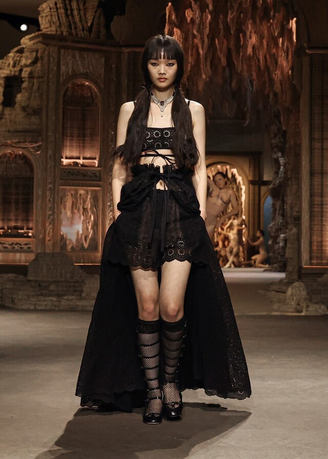 DIOR_RTW-SS23_LOOK 9