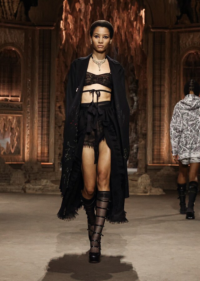 DIOR_RTW-SS23_LOOK 31