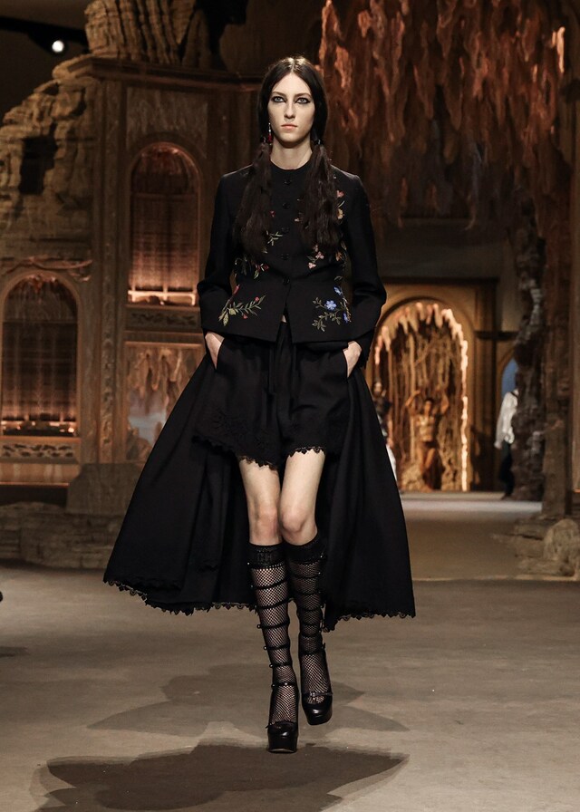 DIOR_RTW-SS23_LOOK 32