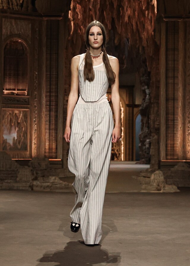 DIOR_RTW-SS23_LOOK 56