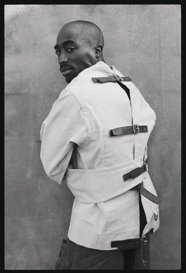 1993 - Shawn Mortensen - Tupac, straight jacket (1