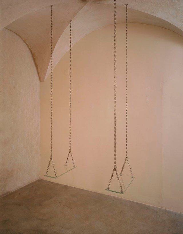 A Couple of Swings (1993) - Mona Hatoum