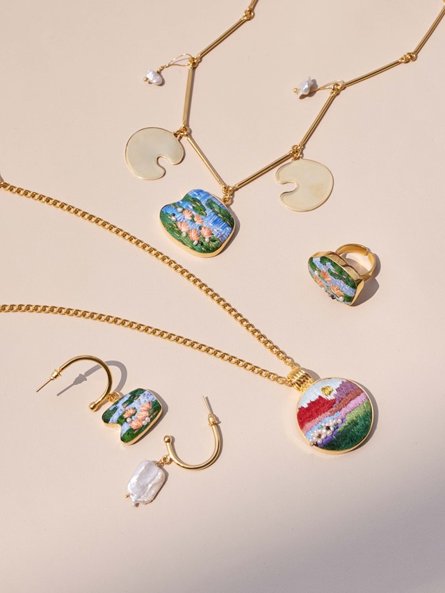 Fatma Mostafa jewellery