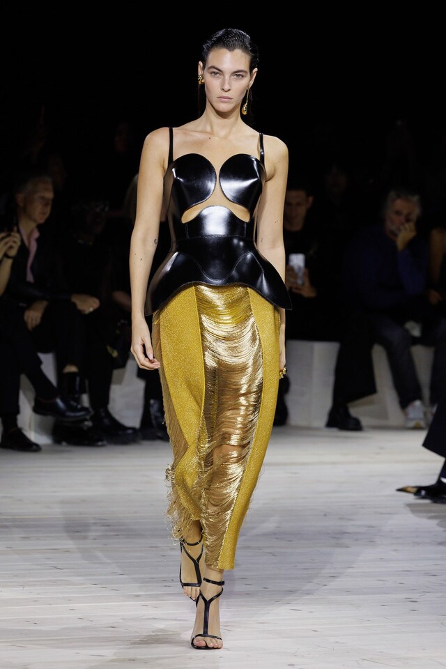 Alexander McQueen Spring/Summer 2024 Womenswear