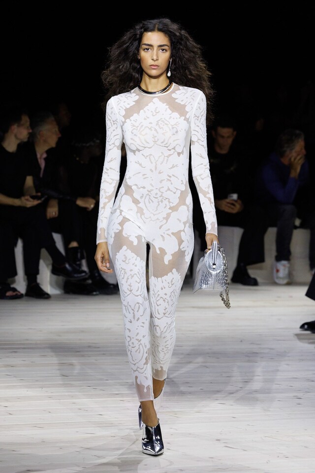 Alexander McQueen Spring/Summer 2024 Womenswear