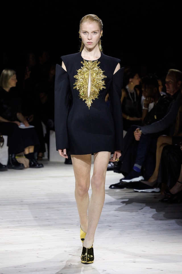 Alexander McQueen Spring/Summer 2024 Womenswear