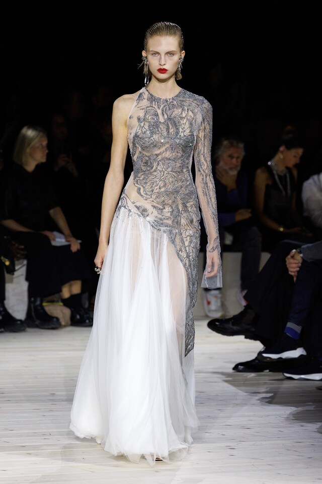 Alexander McQueen Spring/Summer 2024 Womenswear