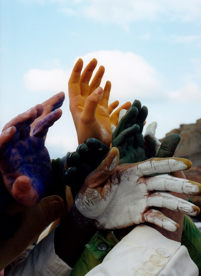 Olgaç Bozalp – El, December 2018