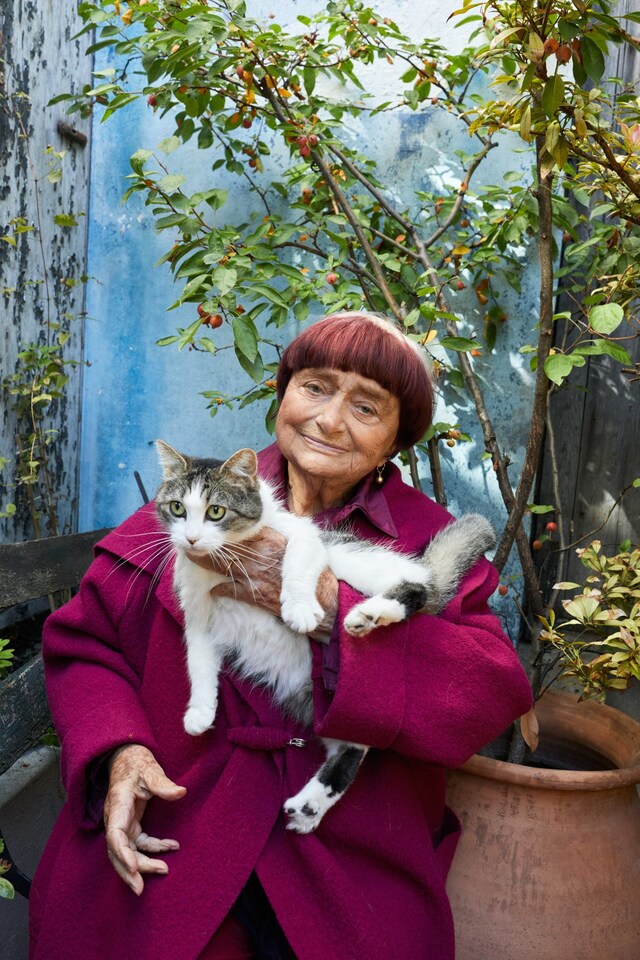 i need to live by Juergen Teller