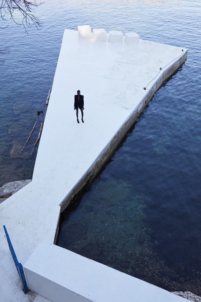 i need to live by Juergen Teller