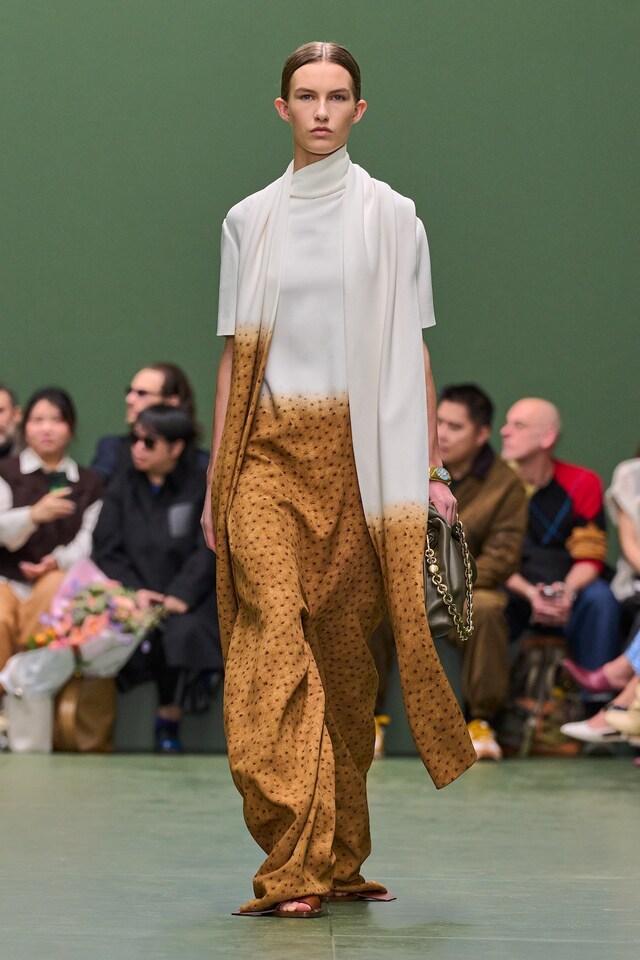 Loewe Autumn/Winter 2024 Womenswear