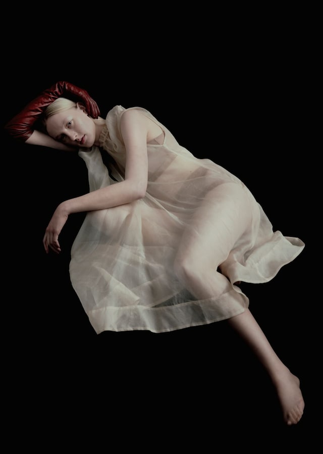 15. AN46_MF2_JuliaHetta_OlaEbiti_09