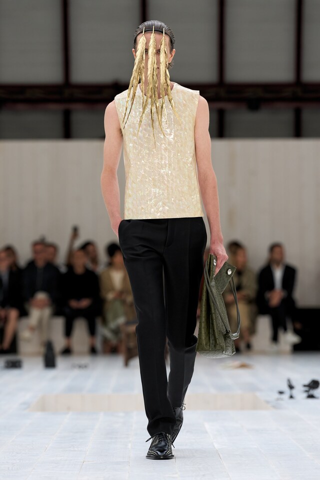 Loewe Spring/Summer 2025 Menswear