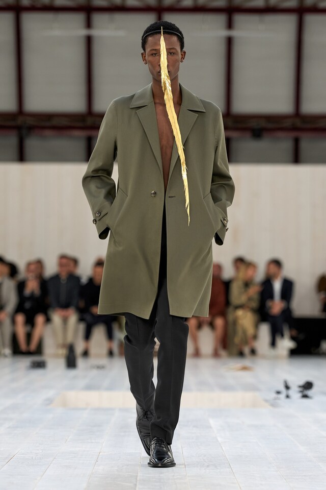 Loewe Spring/Summer 2025 Menswear