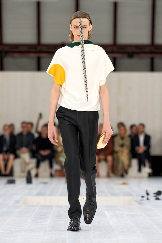 Loewe Spring/Summer 2025 Menswear