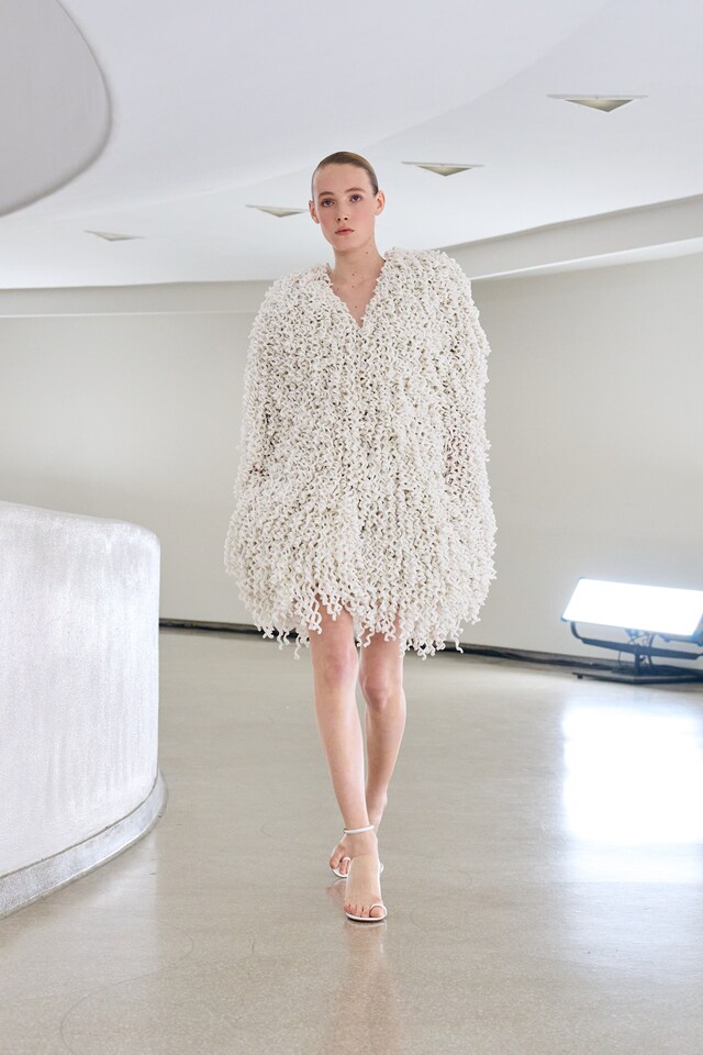 Ala&#239;a Winter/Spring 2025 WS25 NYFW Guggenheim Pieter Mulier