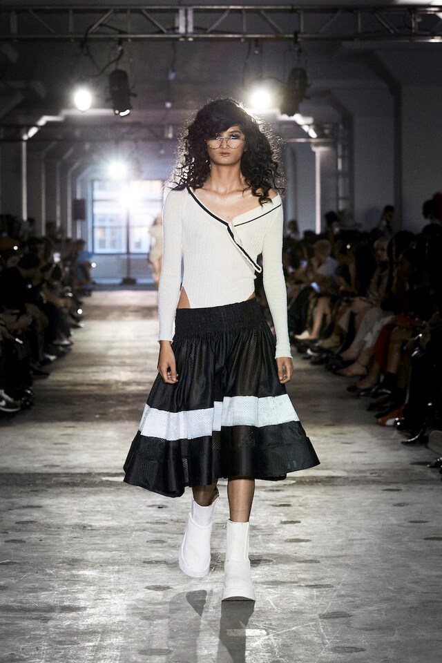 EV_SS25_Look07