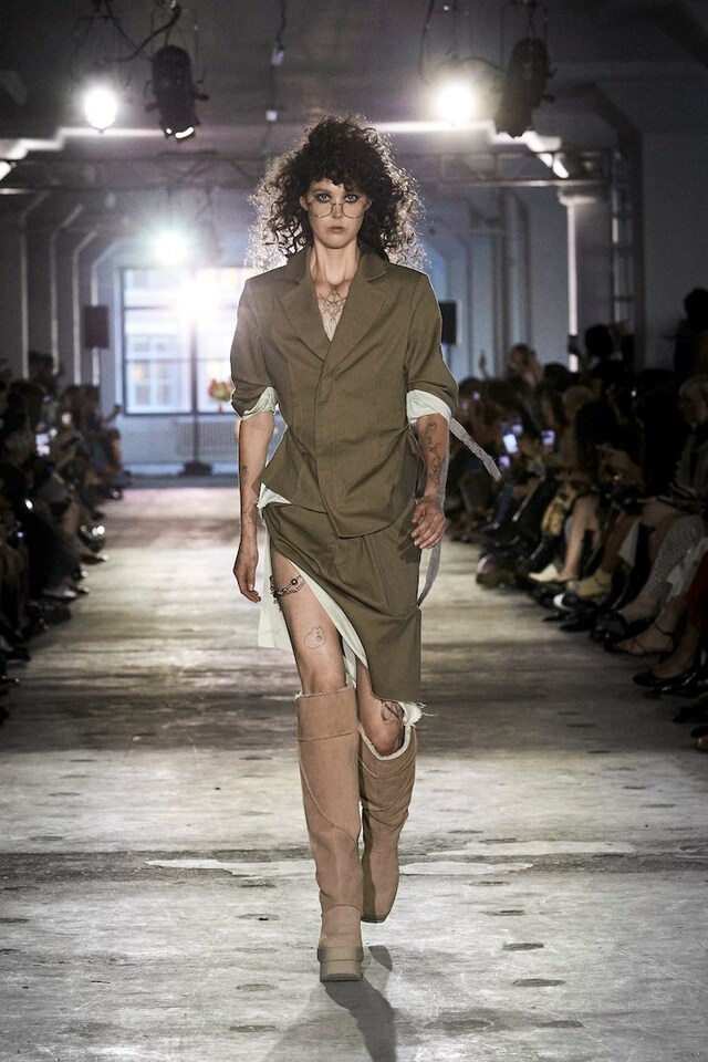EV_SS25_Look09