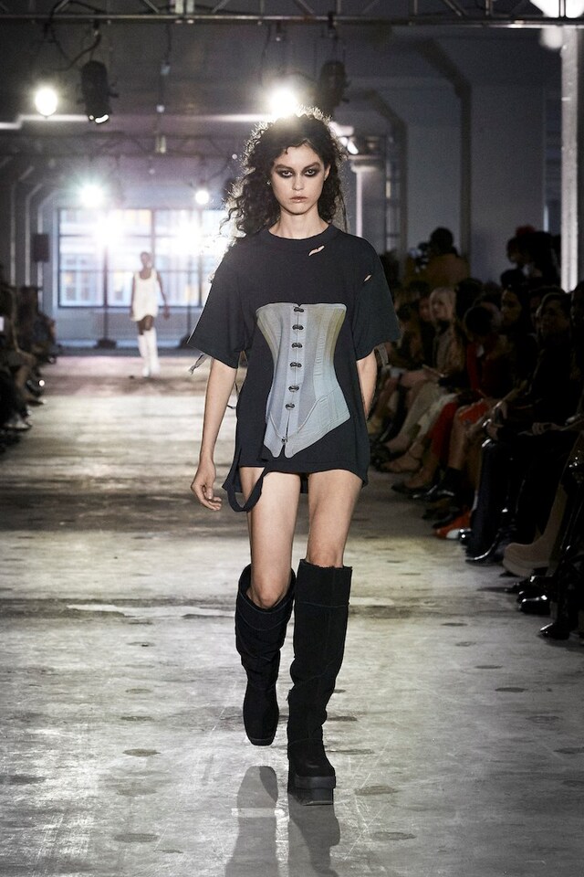 EV_SS25_Look13