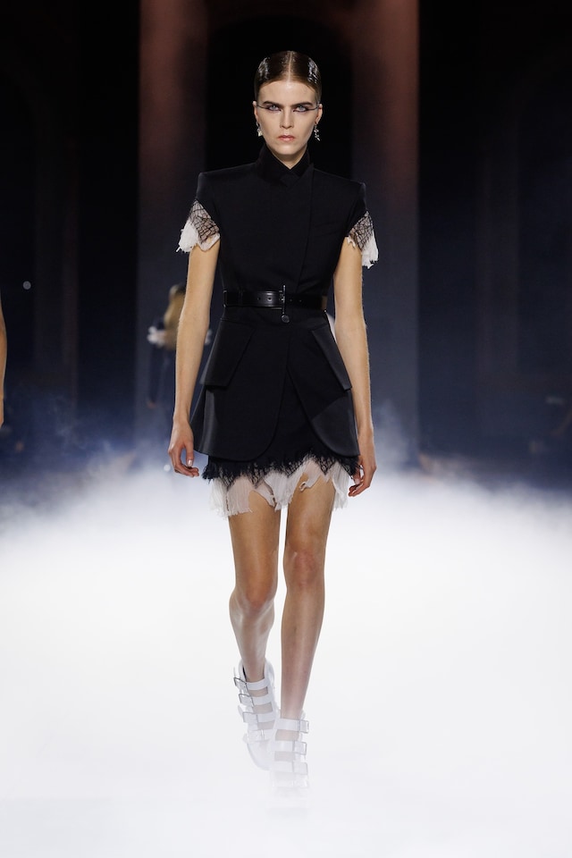 McQueen Spring/Summer 2025 SS25 Se&#225;n McGirr show collection