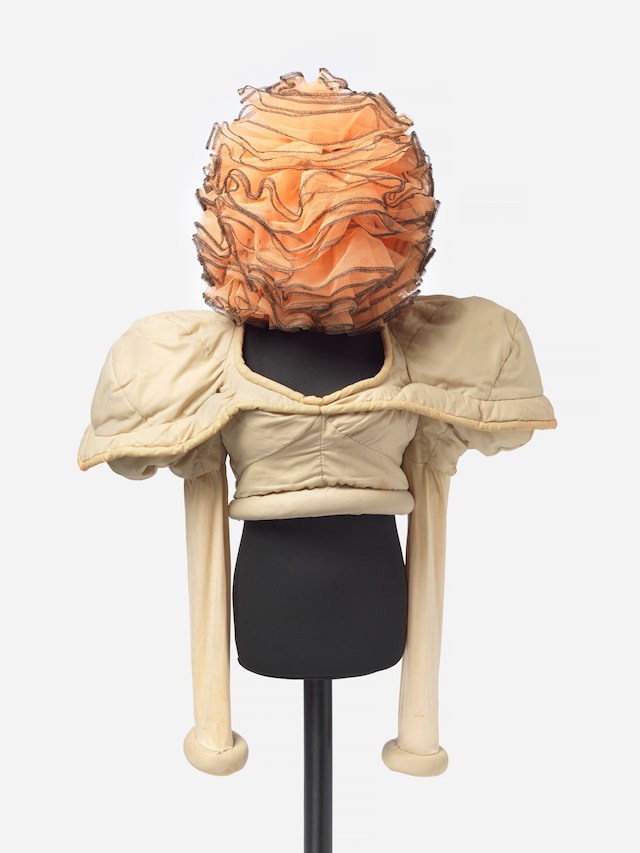 13. Costume Photography Leigh-Bowery, Seraphina Ne