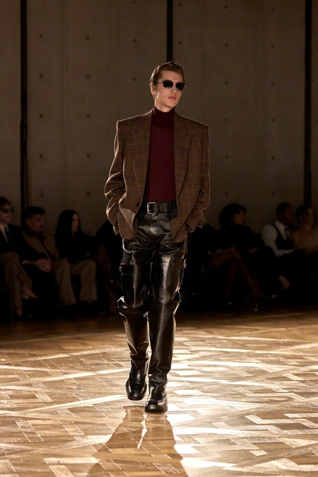 SAINT LAURENT_FASHION_SHOW_MEN_WINTER25_RUNWAY_16_