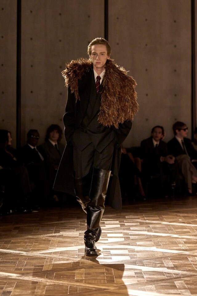 SAINT LAURENT_FASHION_SHOW_MEN_WINTER25_RUNWAY_31_