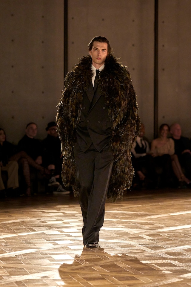 SAINT LAURENT_FASHION_SHOW_MEN_WINTER25_RUNWAY_37_