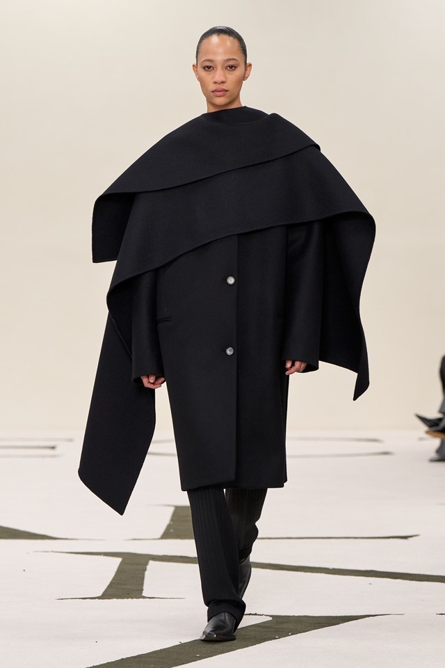 Calvin Klein Collection Autumn/Winter 2025 Veronica Leoni