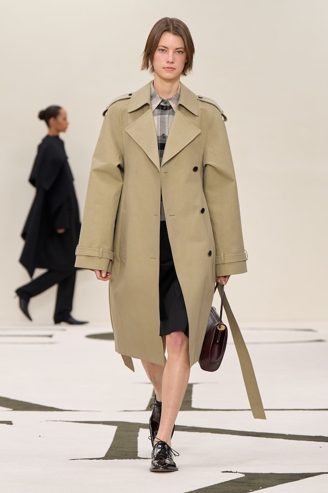 Calvin Klein Collection Autumn/Winter 2025 Veronica Leoni