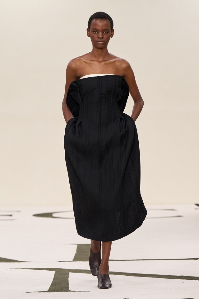 Calvin Klein Collection Autumn/Winter 2025 Veronica Leoni