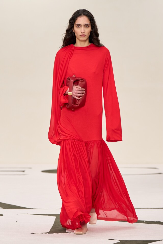 Calvin Klein Collection Autumn/Winter 2025 Veronica Leoni