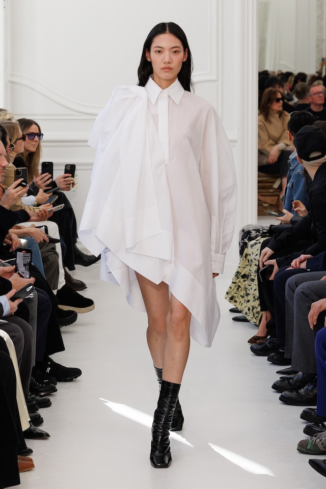 Givenchy_Womenswear_AW25_Look_23