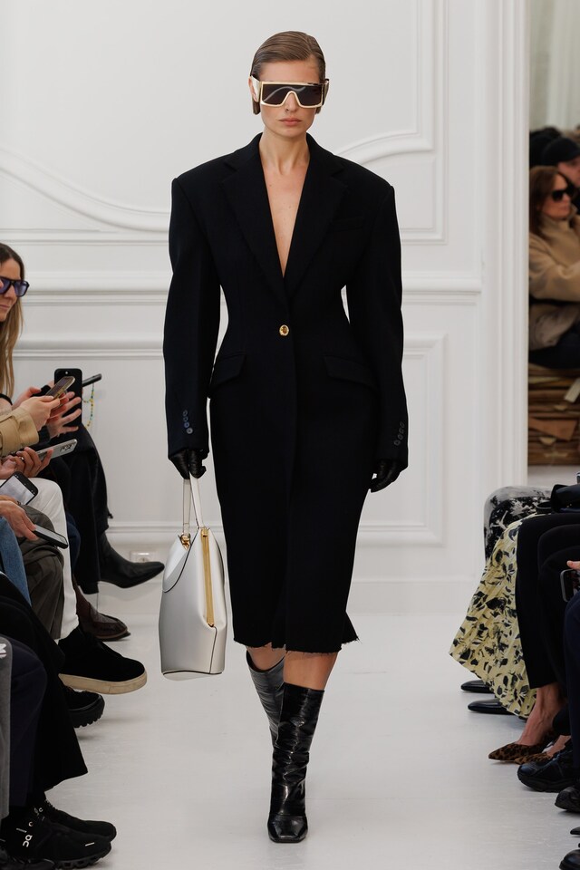 Givenchy_Womenswear_AW25_Look_27