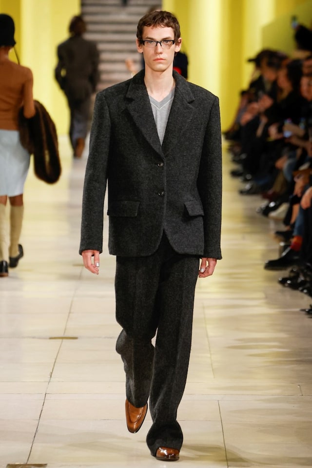 MIU MIU_FW25_LOOK_9